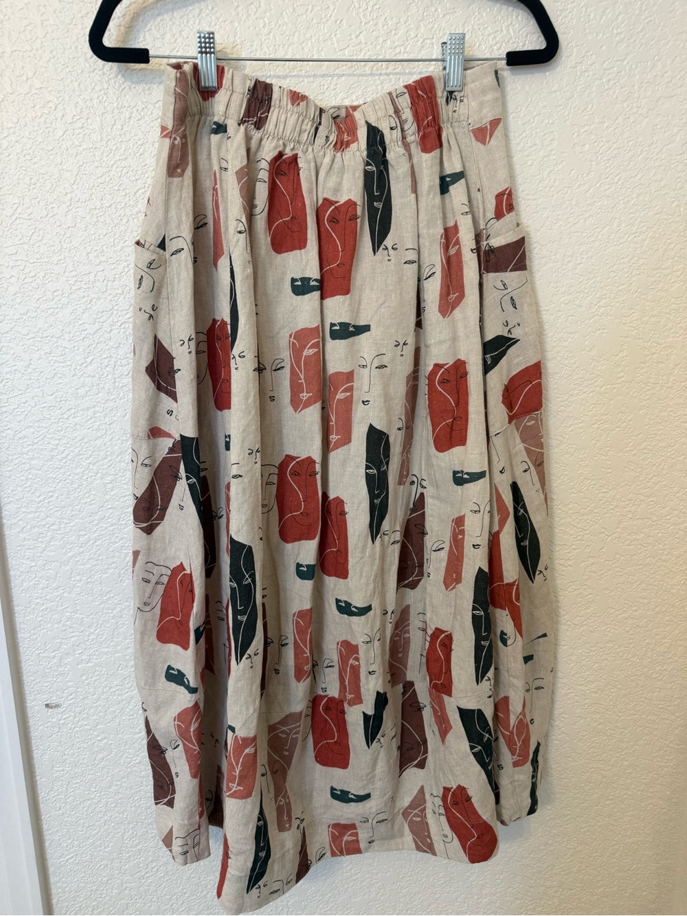 KOZAN Anne Faces abstract print midi flare skirt size small w/pockets!!!